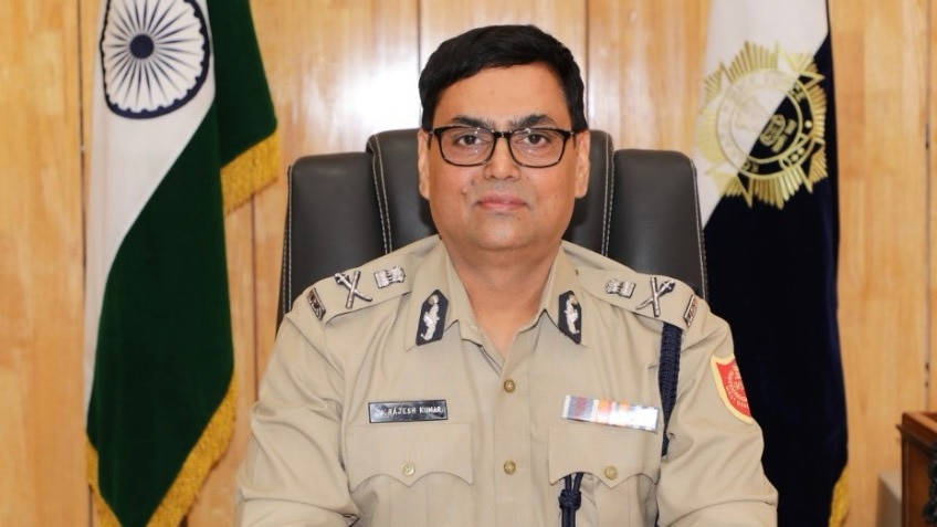 From uniform to khadi: BJP fields ex-DGP Rajesh Kumar for West Bengal's ...