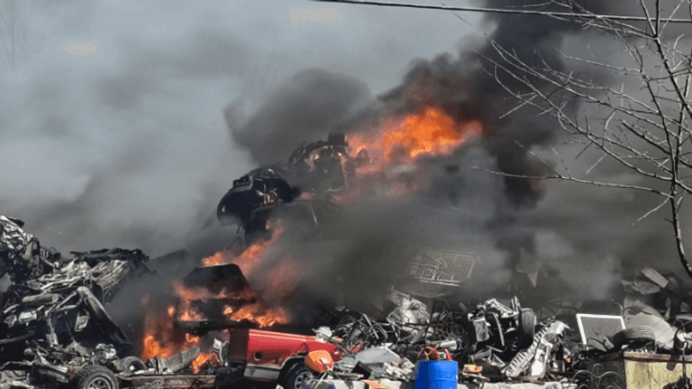 Battery explosion triggers massive fire, smoke at Fulton recycling ...