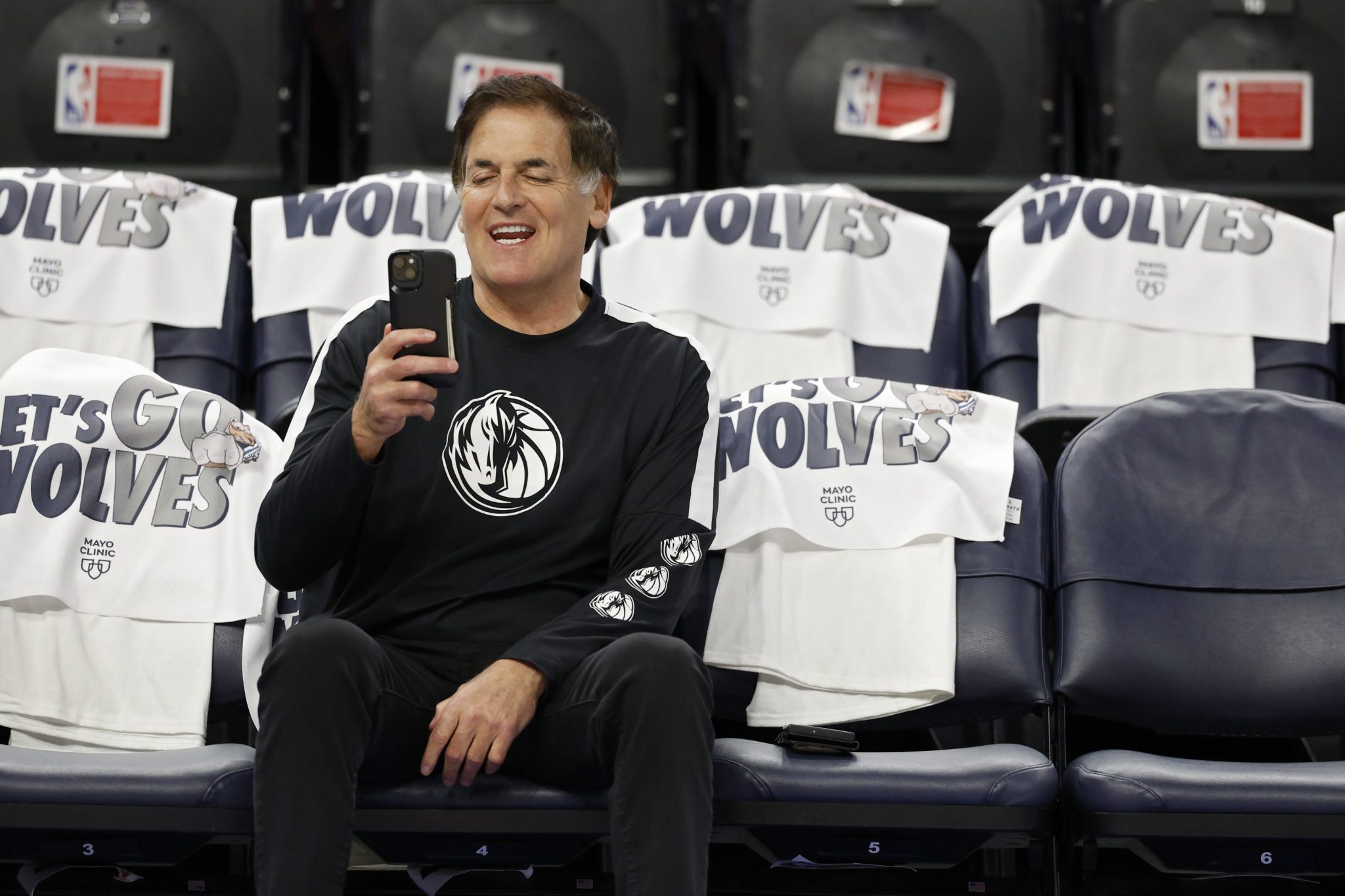 Mark Cuban reads 1,000 emails a day—now he’s using a Mac Mini to fight ...