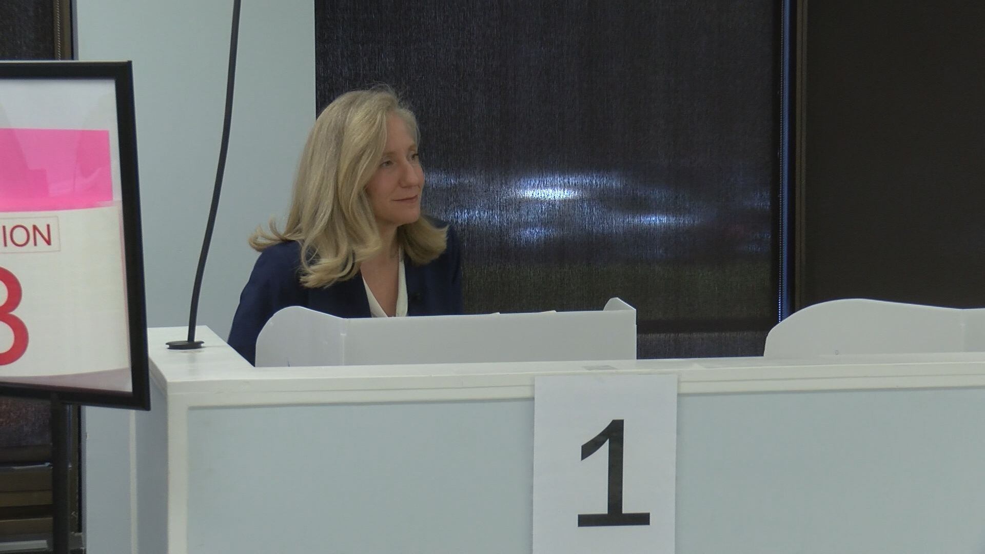 Virginia’s governor jumps into redistricting battle, votes early on issue
