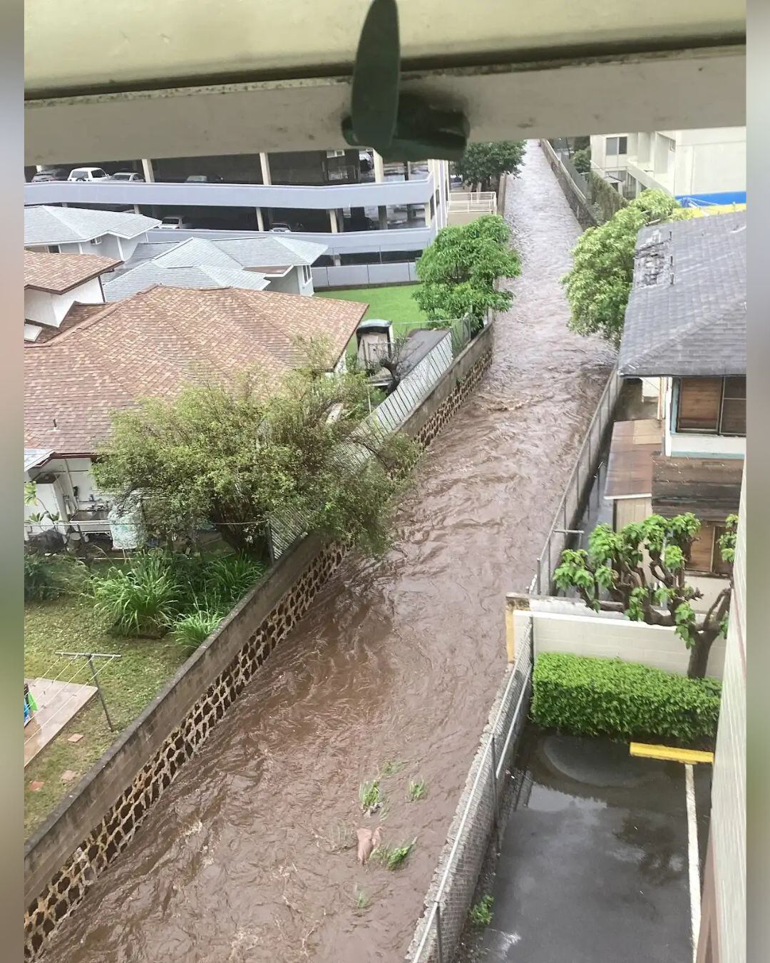 AA1Z5Gcf Boil Water Alert Issued for North Shore Amid Water System Concerns