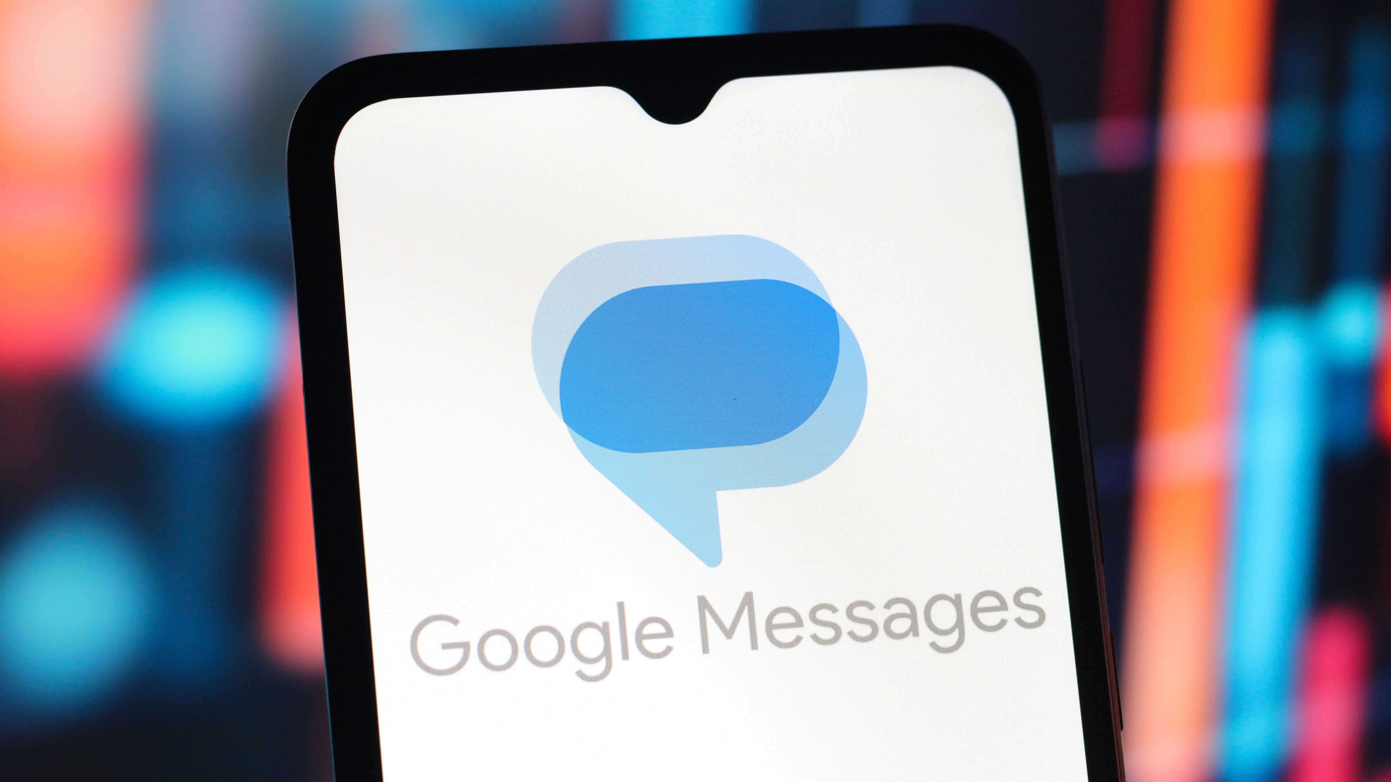 Google Messages finally lets you share your live location
