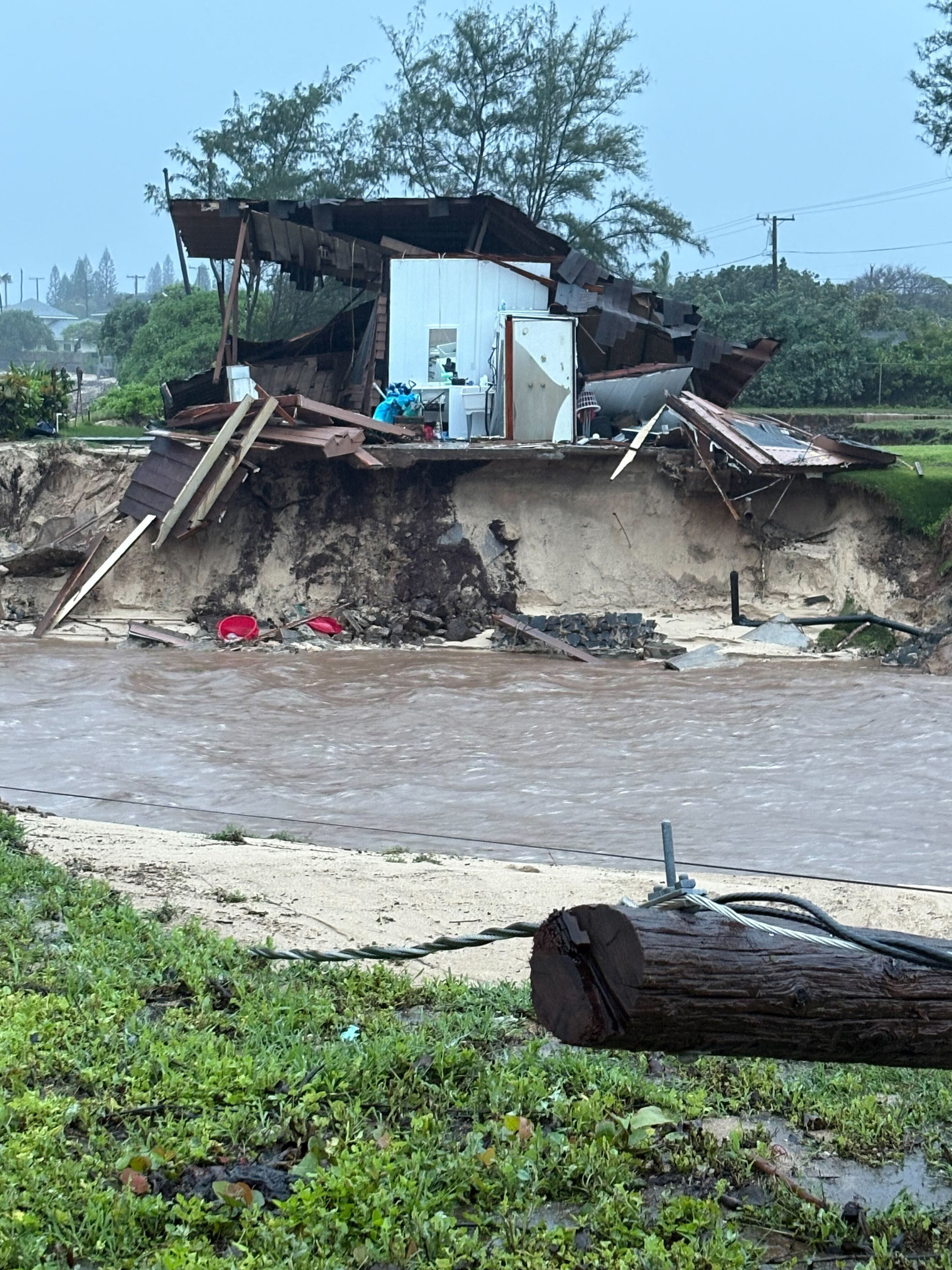 AA1Z5LeE Boil Water Alert Issued for North Shore Amid Water System Concerns