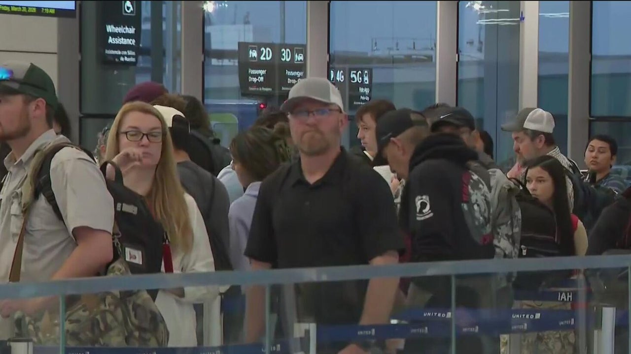 Senate bill targets TSA screening perk for members of Congress during ...