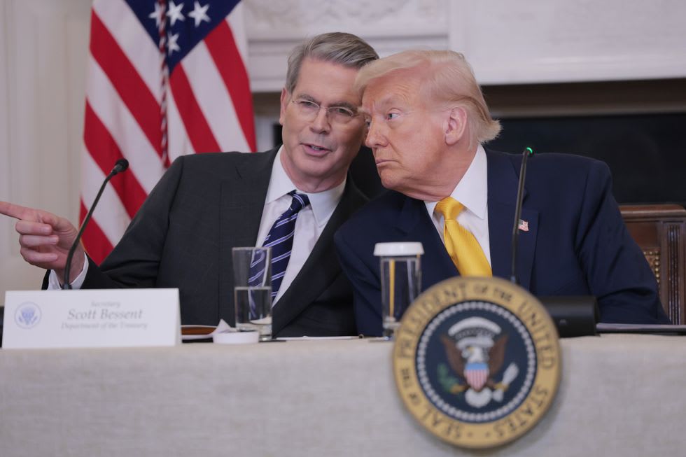 Now Donald Trump lifts sanctions on Iranian oil - just days after doing ...