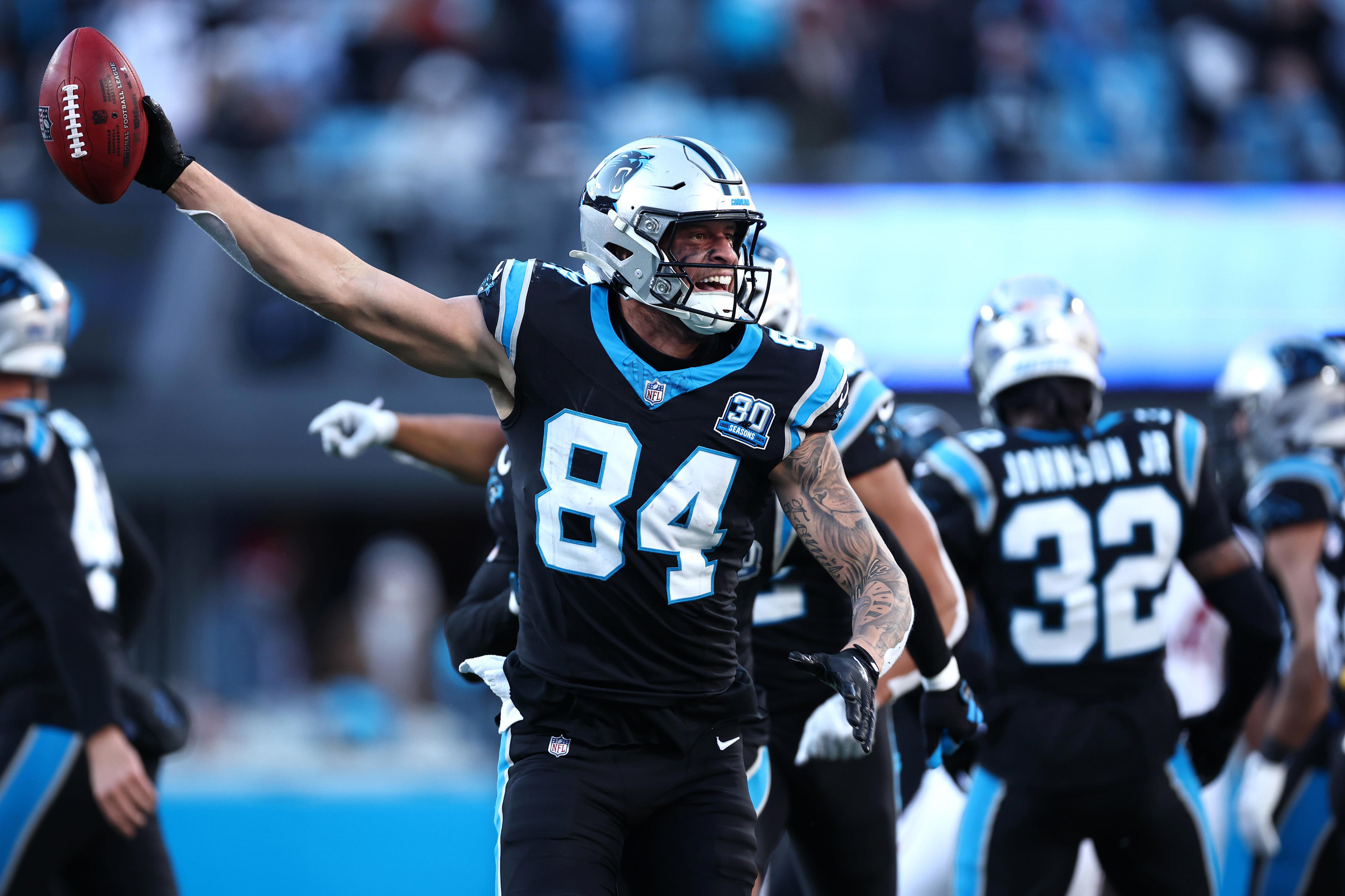 Panthers reportedly bringing back TE