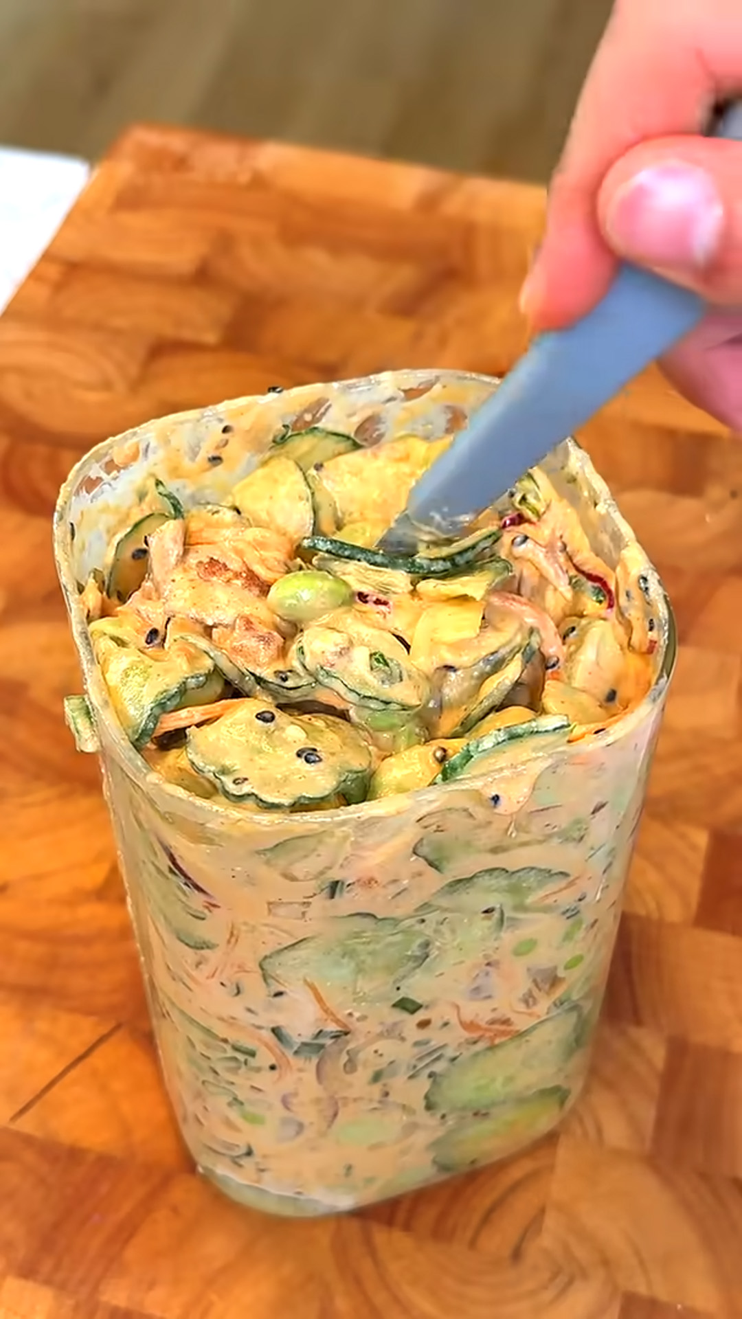 View of Humiliation for BBC presenter as fans spot clear sign his notes were ...