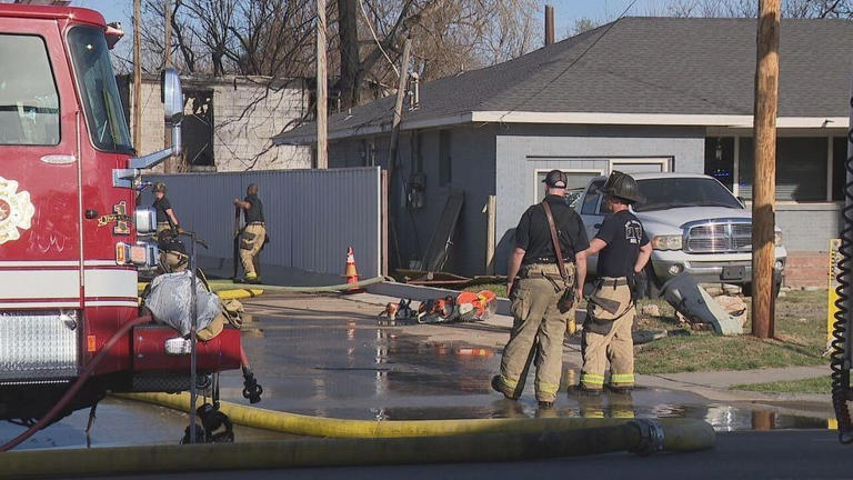 Fire at auto repair shops in SW OKC under investigation