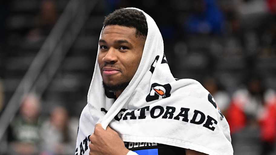 Pistons could soon escape the endless Giannis chatter after latest report<br>