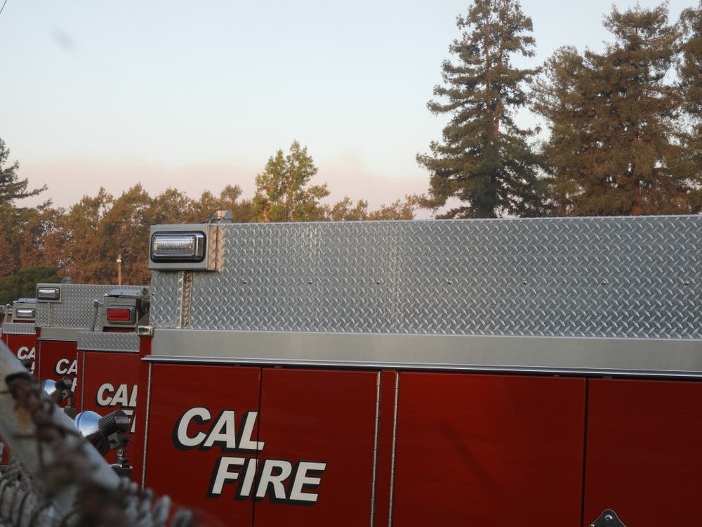 1 person injured after RivCo blaze erupts on doublewide trailer: Cal Fire