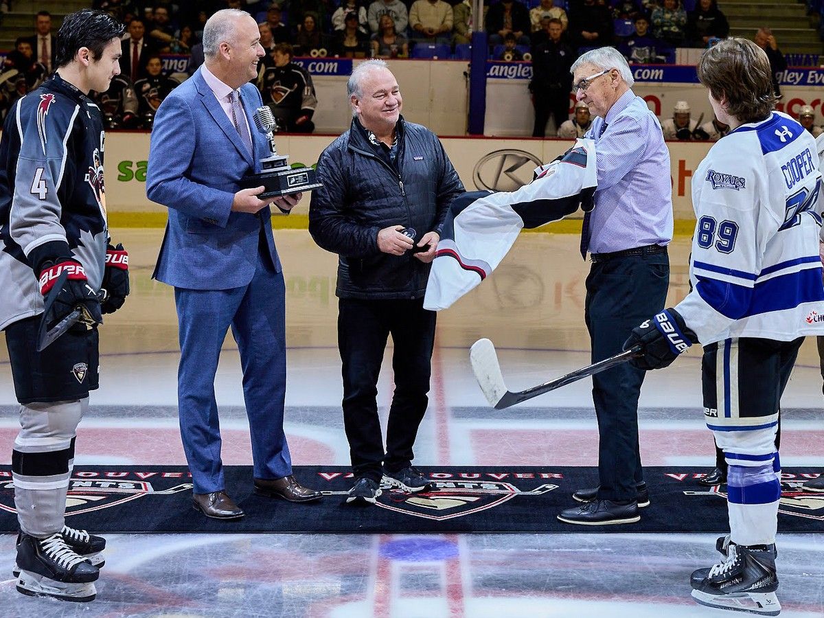 Bill Wilms hanging up mic after 25 years of broadcasting Vancouver Giants