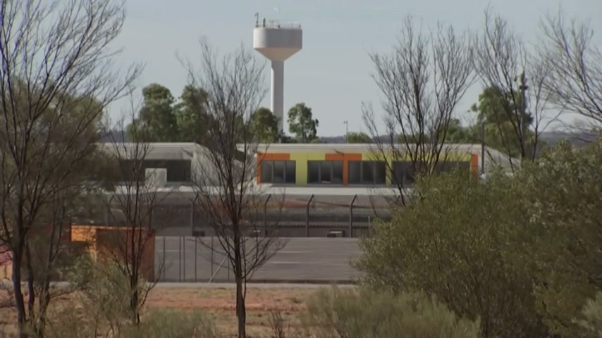 Alice Springs prison guards take strike action, citing safety concerns