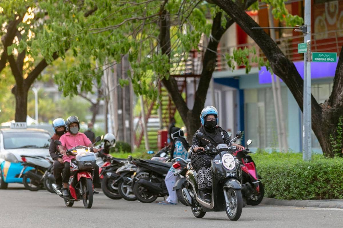 5 faktor yang membuat aki motor cepat tekor di lalu lintas macet