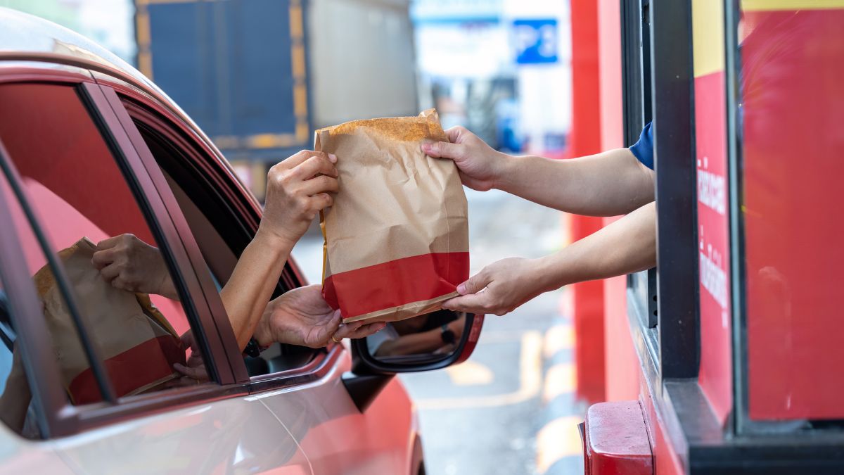 Things fast food workers secretly wish customers knew