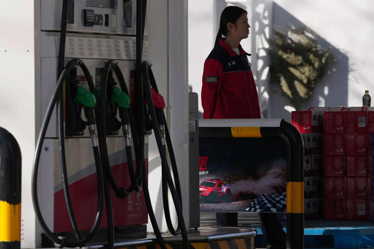 China's heavy reliance on Iranian oil imports & challenge amid Mideast war