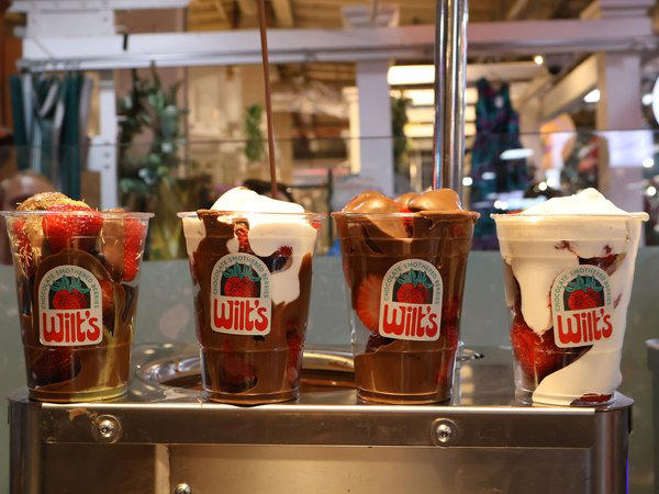 Phillies add Schwarbomb sundae, Sanchez sliders and rebrand Harry the K ...