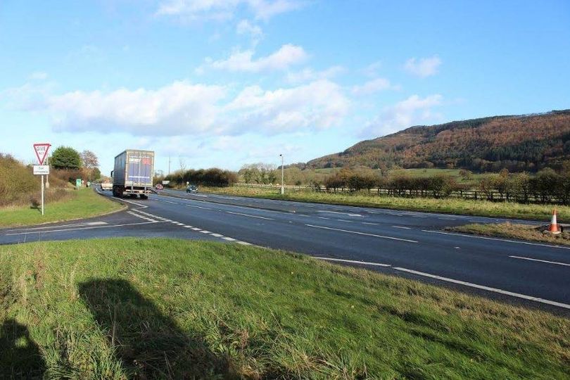 A19 closed in both directions after serious crash