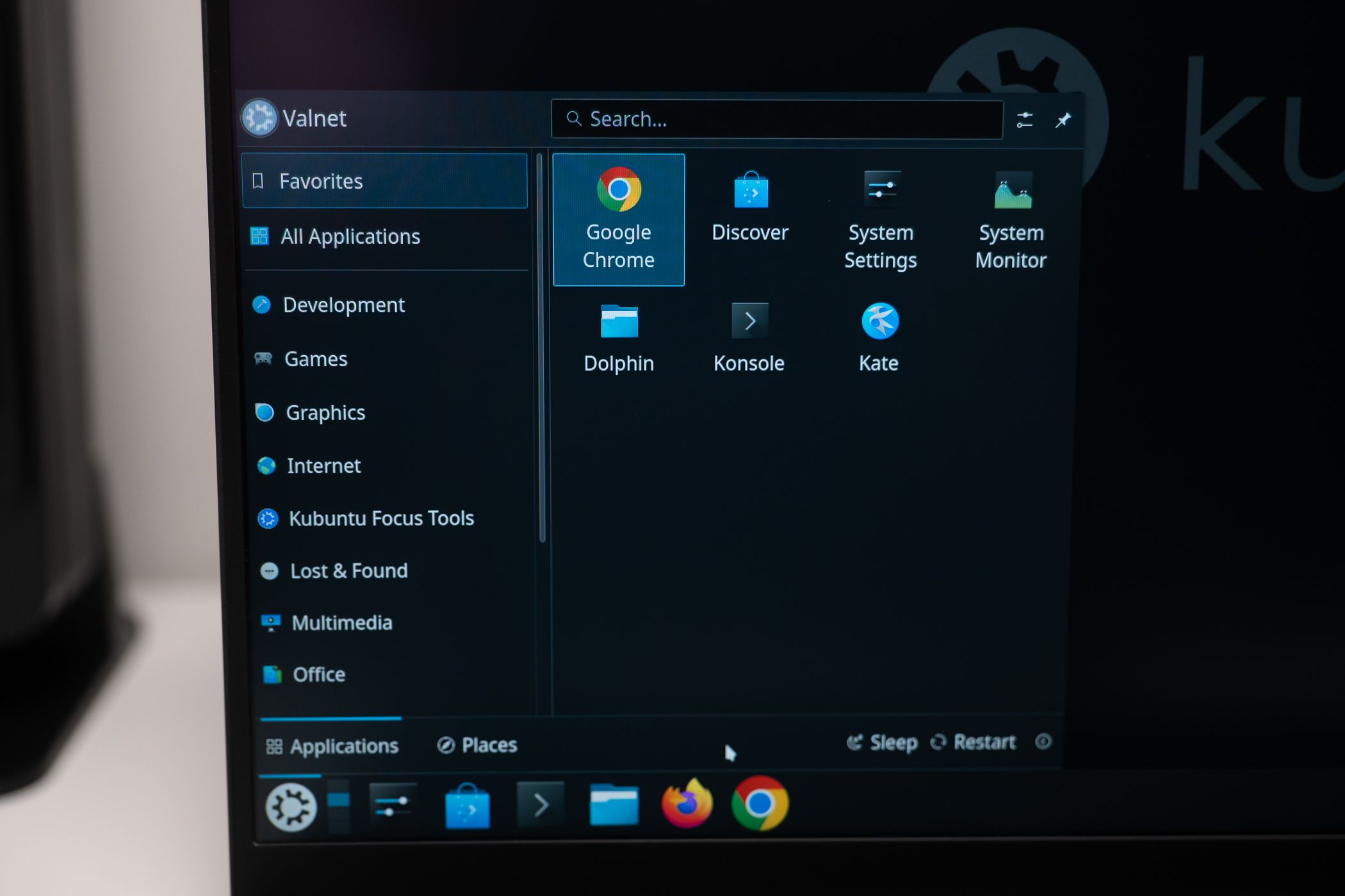Here are 5 apps I always install when I set up a Linux desktop