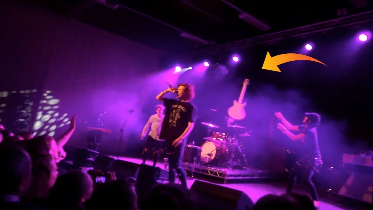 Guitar throw stunt goes wrong during live stage performance