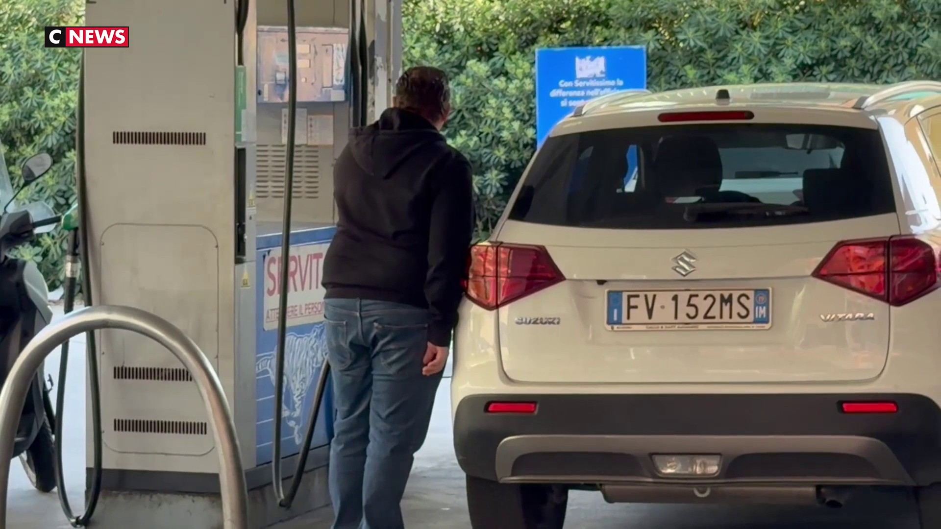 Hausse des prix des carburants ces Français qui traversent les — free download