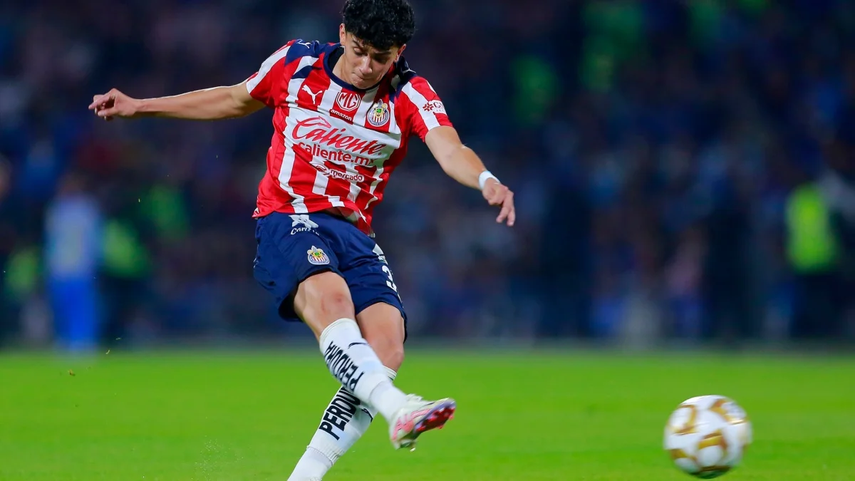 Tiembla la Liga MX: Chivas recupera a dos estrellas para partido de ...