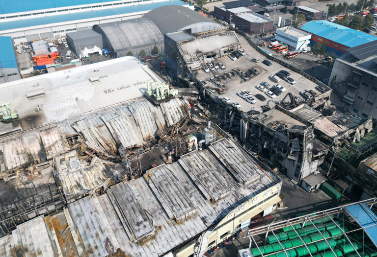 Anjun Industrial CEO apologizes, pledges responsibility after Daejeon fire