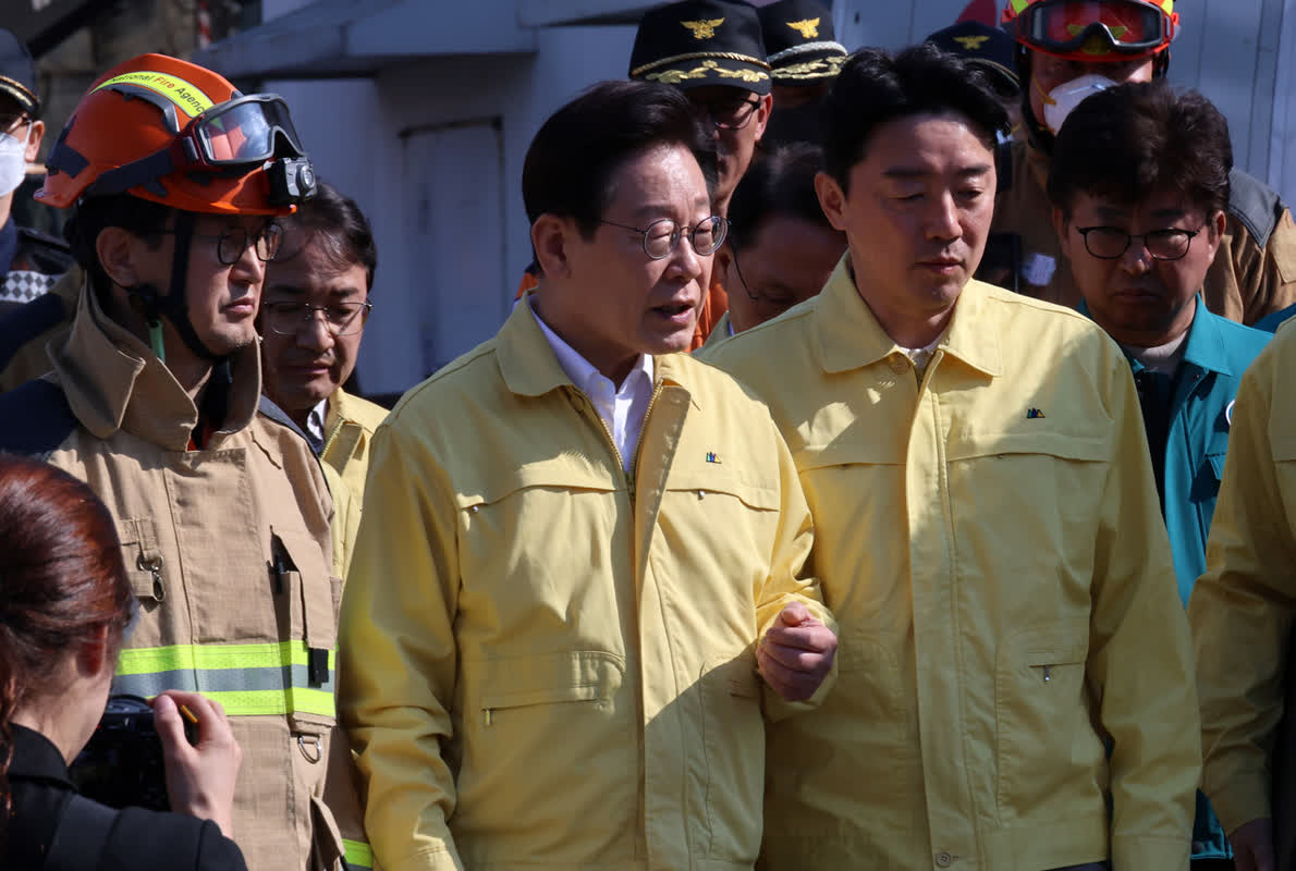 [오늘의 뉴스종합] 이재명 대통령, 대전 화재 현장 방문,  중수청법 국회 통과, BTS 공연 준비로 들썩이는 서울