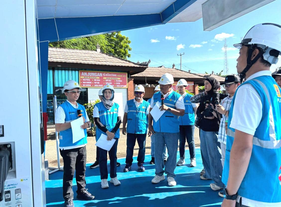 Lebaran, PLN Hadirkan Pusat Pengisian Cepat Teknologi Ultra Fast Charging 1 AA1Z72Yz
