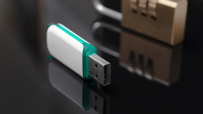 4 of the worst places to store a USB drive