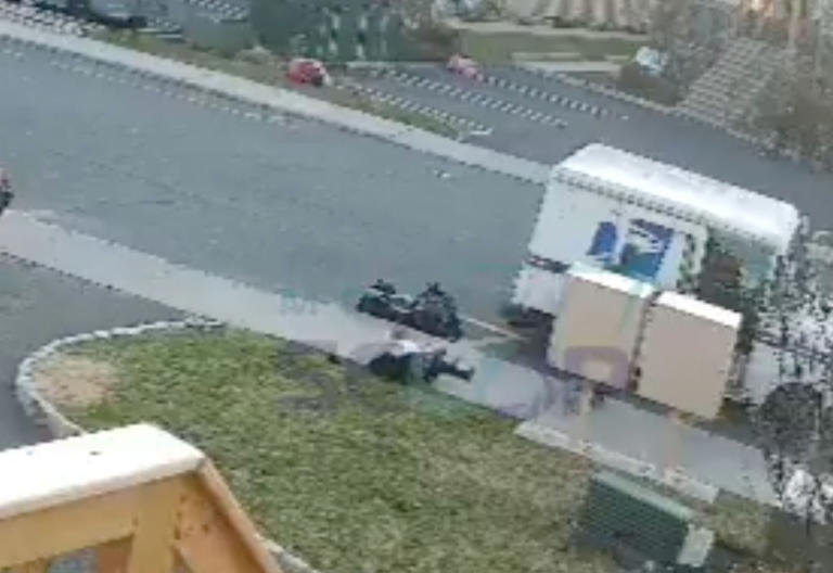 USPS mailman who violently shoved Jewish boy in NYC suburb to face new ...