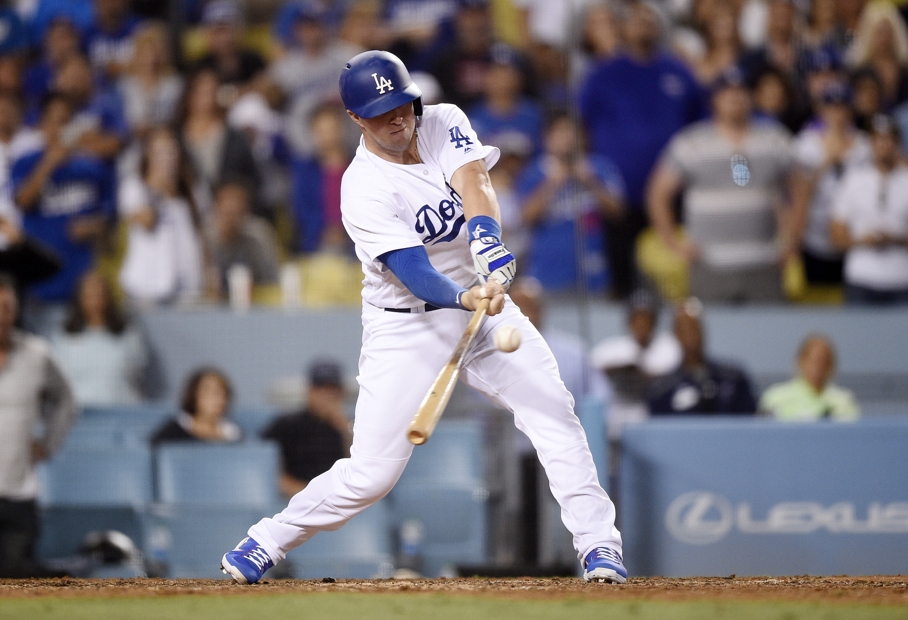 Atlanta Braves officially announce signing of 9-year MLB veteran