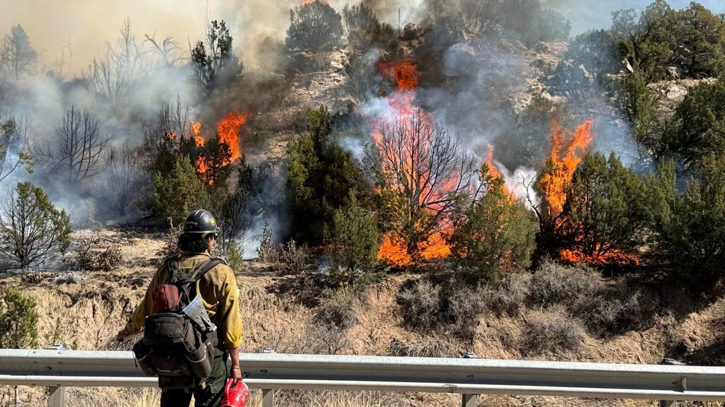 Officials update progress on containing wildfires in southern Colorado