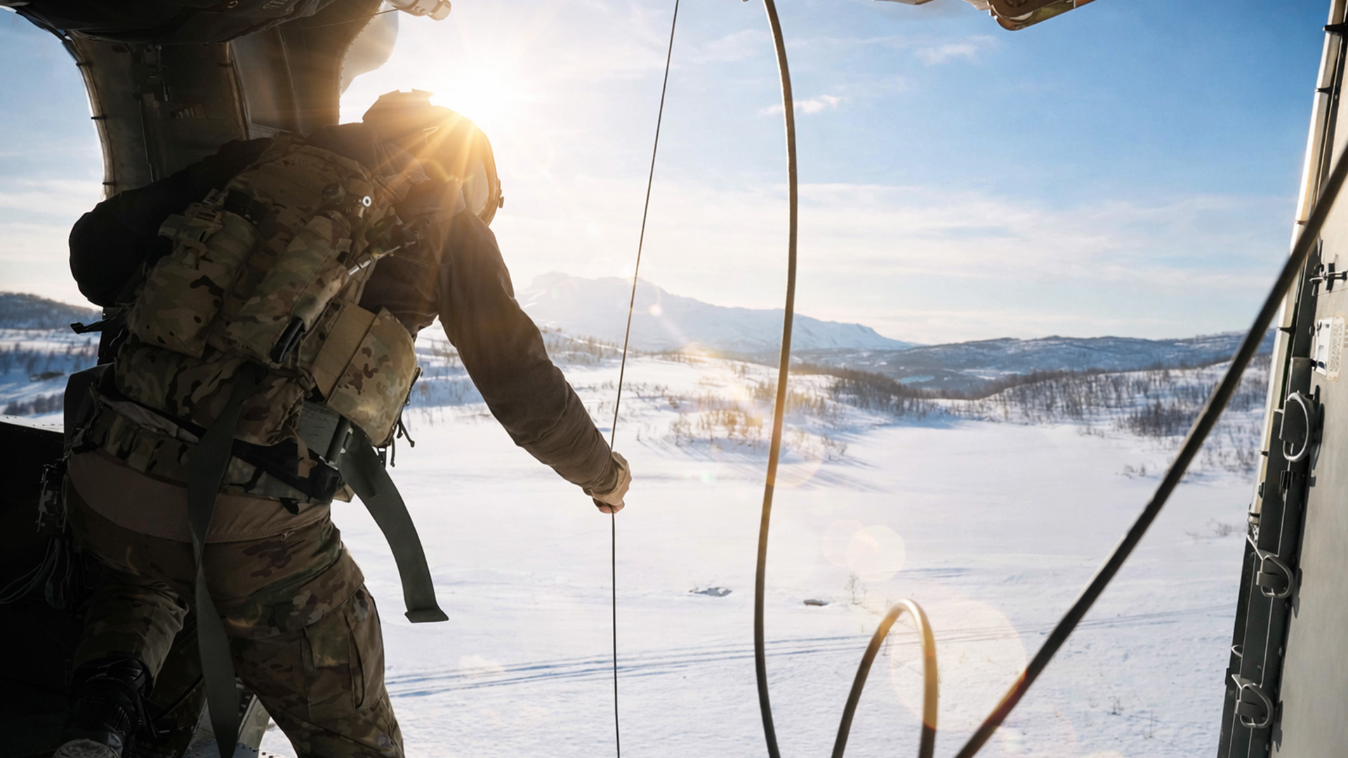 US and Swedish forces train helicopter rescue in Arctic