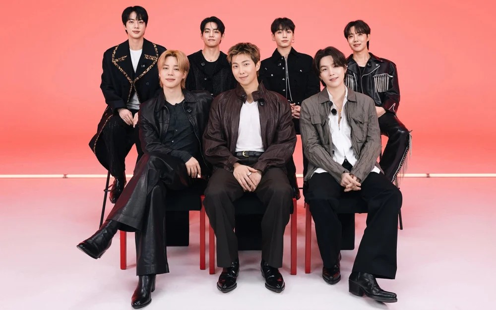 BTS từng thực hiện 100 bản demo album ARIRANG