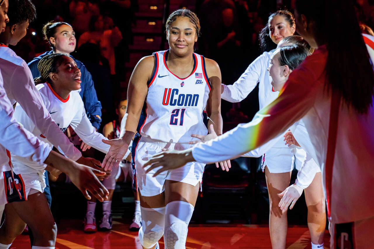 How To Watch Today S March Madness Women S Basketball Tournament Games