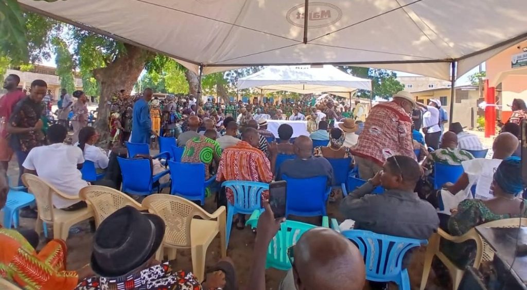 CEANA renovates and hands over modern library facility to Anloga community