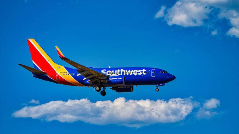 Southwest Airlines is ending flights at two of the busiest airports in ...