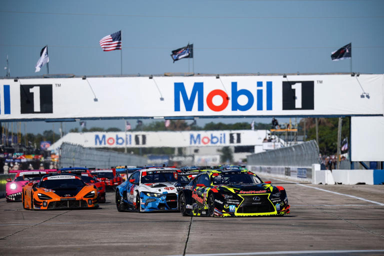 12 hours of Sebring, hour 4: Porsche Penske Motorsport in control ...