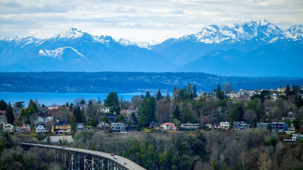 NOAA spring forecast looking warm and dry for Western Washington