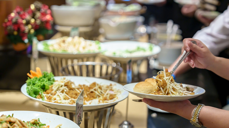 America's first-ever all-you-can-eat buffet was shockingly affordable