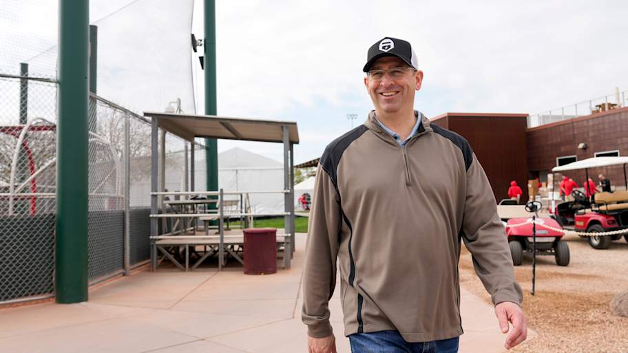 Cincinnati Reds make final roster cuts, veteran earns final bullpen spot