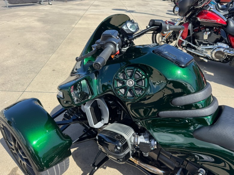 This weird street-legal quad is the coolest thing I saw at Daytona Bike ...