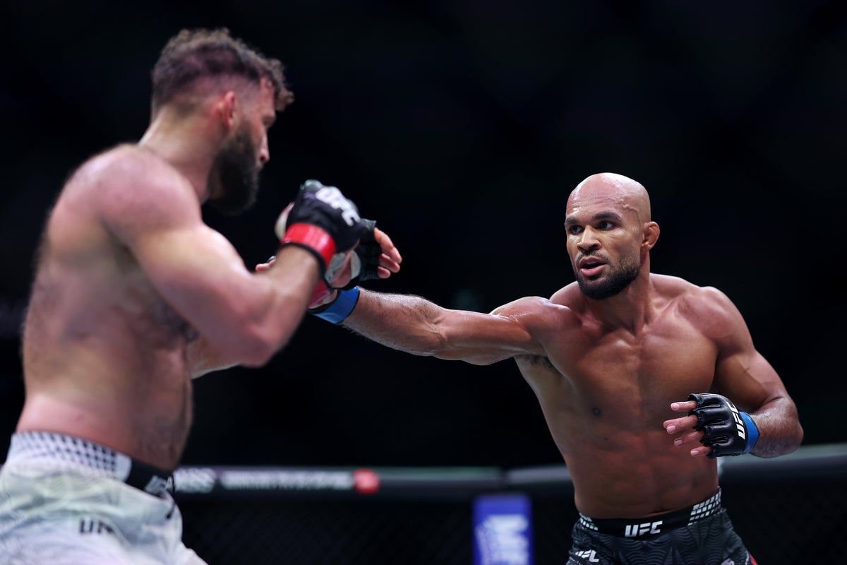 British star Murphy fights Evloev in high-stakes UFC London main event<br><br>