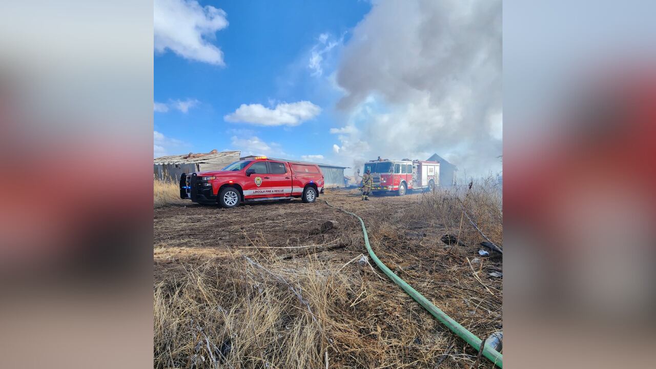 AA1Z8keJ Lincoln Fire and Rescue Shares Wildfire Photos, Warns Residents Against Burning During Red Flag Alert
