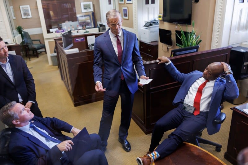 Senate Democrats block GOP on transgender athletes