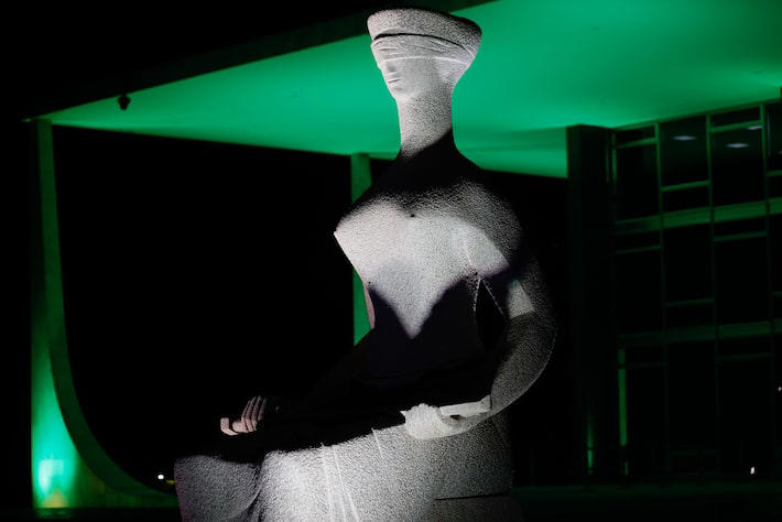 O maior valor pago a magistrados no Brasil alcança quase 111 vezes a mediana de renda nacional Foto: Wilton Junior/Estadão