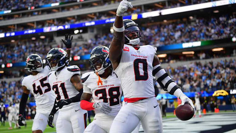 Texans’ Azeez Al-Shaair had strong message on his physical play