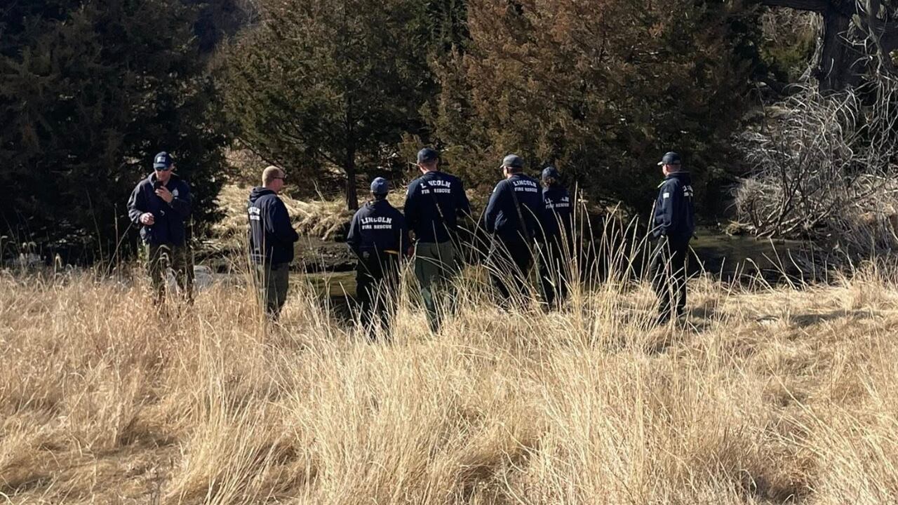 AA1Z8rMM Lincoln Fire and Rescue Shares Wildfire Photos, Warns Residents Against Burning During Red Flag Warning