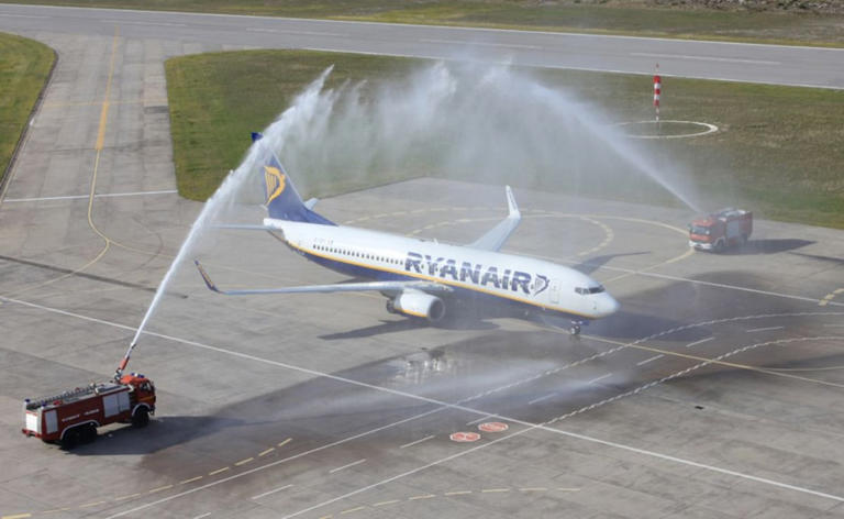 What is a water salute? The age-old airport tradition that celebrates ...