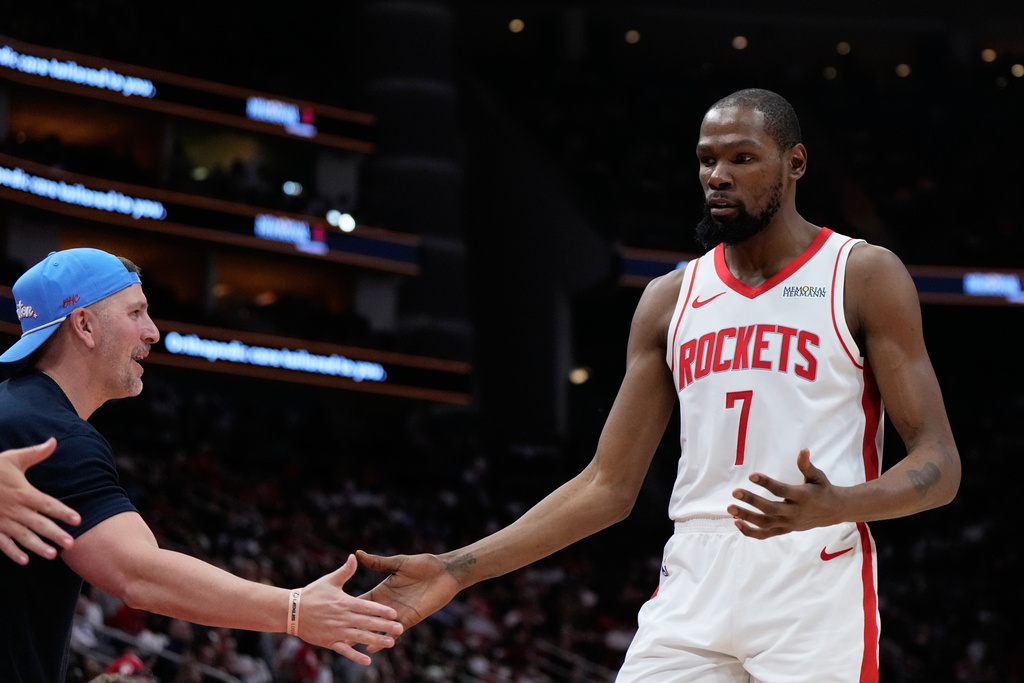 Kevin Durant passes Michael Jordan for No. 5 on NBA scoring list in ...
